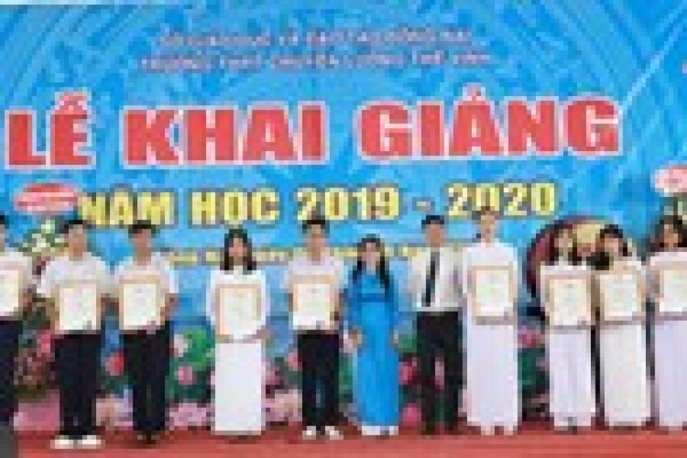 Tập đoàn ICOGroup trao nhiều suất học bổng giá trị nhân dịp khai giảng năm học mới