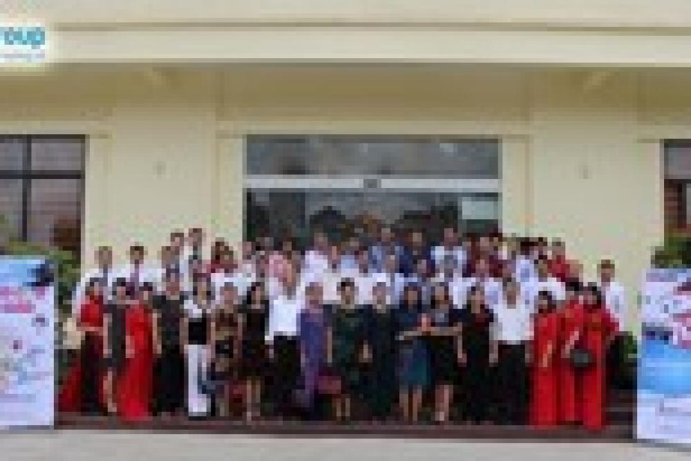 Hội nghị  Tổng kết công tác hướng nghiệp THPT năm 2016  2017 khu vực Phú Thọ  Vĩnh Phúc  Yên Bái
